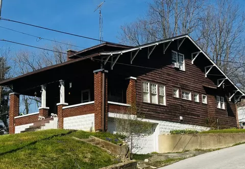 500 N Gospel St, Paoli, IN 47454