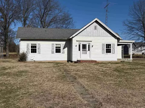 5586 E St Rd 356, Petersburg, IN 47567