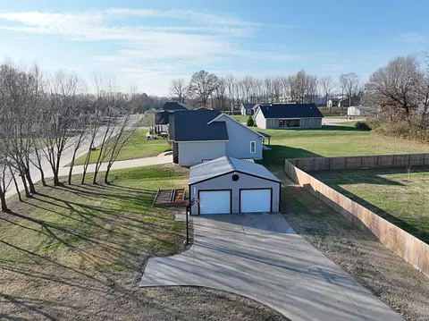 411 S 100 E, Washington, IN 47501 photo 29