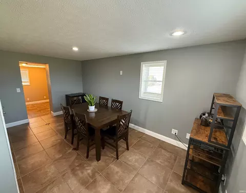 411 S 100 E, Washington, IN 47501 photo 8