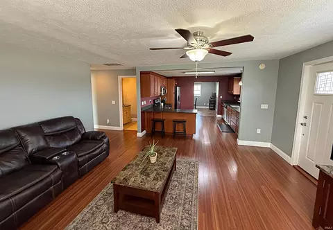 411 S 100 E, Washington, IN 47501 photo 4