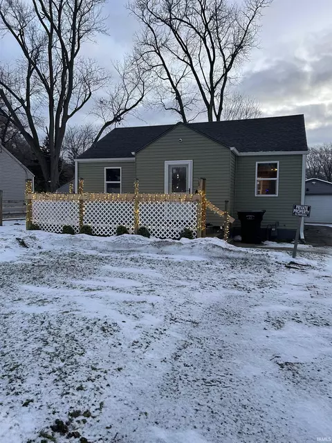 54252 Ironwood Rd, South Bend, IN 46635