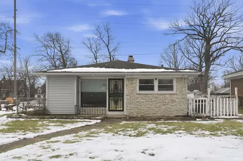 4722 Hanna St, Fort Wayne, IN 46806