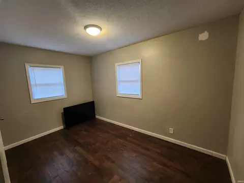 Bedroom - 1330 W Crandall St, Mitchell, IN 47446 photo 2 of 3