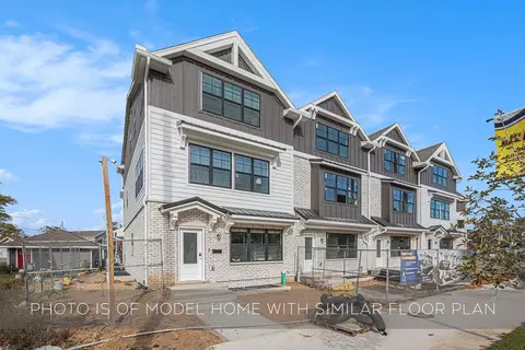 715 Saint Peter St, South Bend, IN 46617
