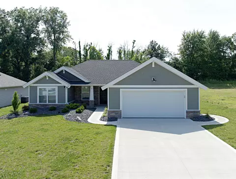 9 Beacon Way, Washington, IN 47501