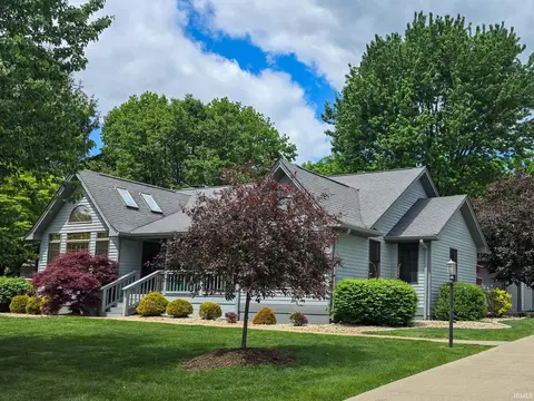 5800 S Ornamental Dr, Bloomington, IN 47401