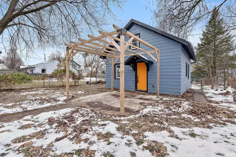 3802 Fairfield Ave, Fort Wayne, IN 46807