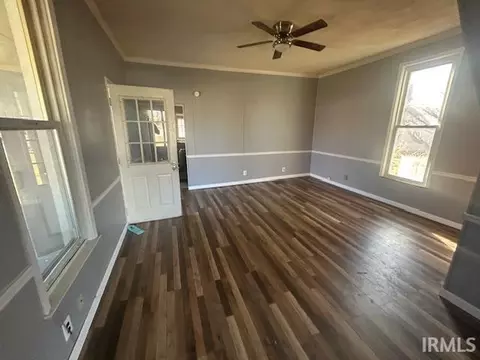 Living - 33 E Warren St, Peru, IN 46970 photo 3 of 3