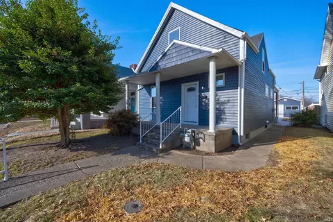 212 E Delaware St, Evansville, IN 47711