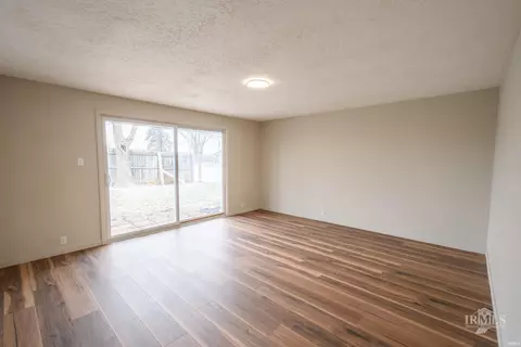 Living - 5704 E Robert St, Muncie, IN 47303 photo 1 of 3