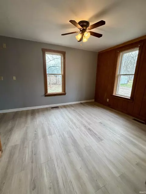 2925 N Ruffing Ave, Delphi, IN 46923 photo 8