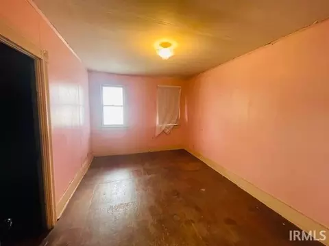 Bedroom - 504 S Mill St, Fairmount, IN 46928 photo 3 of 3