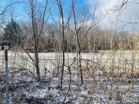 Other - 504 S Mill St, Fairmount, IN 46928 photo 5 of 8