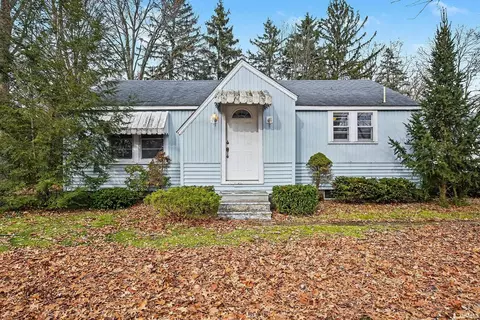 25927 Modrell Ave, Elkhart, IN 46514