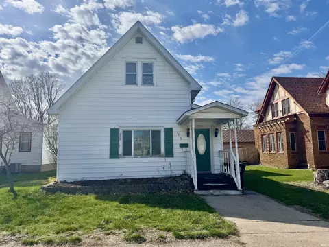 1010 Jefferson St, Rochester, IN 46975