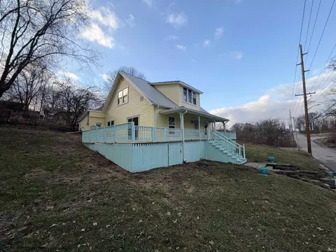 101 M St, Bedford, IN 47421 photo 2