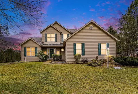 53420 Old Farm Rd, Elkhart, IN 46514
