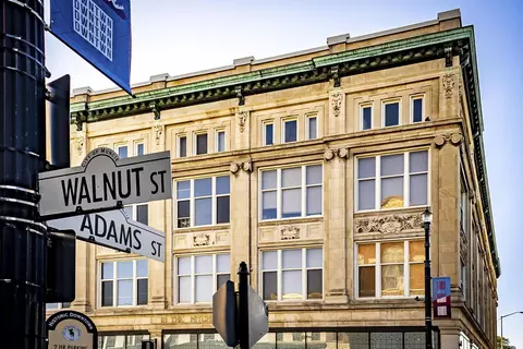 301 S Walnut St #206, Muncie, IN 47305