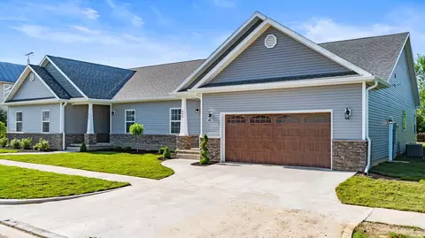 405 W Washington St, Winchester, IN 47394