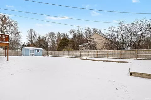 Exterior - 60220 Ruby St, South Bend, IN 46614 photo 4 of 4
