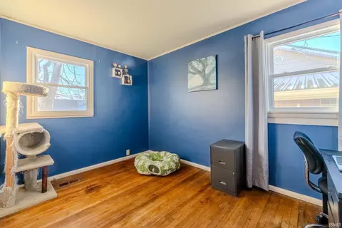 Bedroom - 110 E Harrison Ave, Wabash, IN 46992 photo 2 of 2