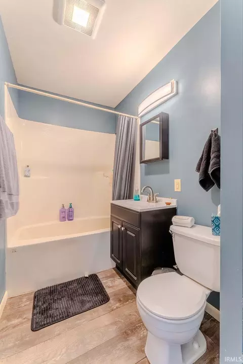 Bath - 110 E Harrison Ave, Wabash, IN 46992 photo 1 of 1