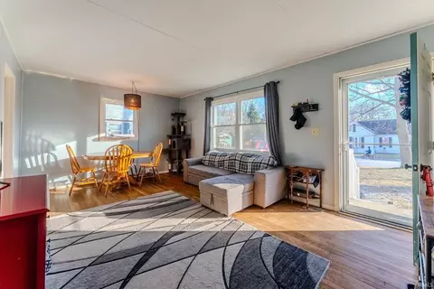 Living - 110 E Harrison Ave, Wabash, IN 46992 photo 1 of 1