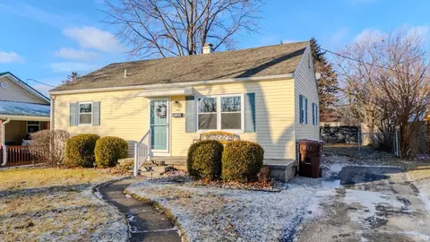 Exterior - 110 E Harrison Ave, Wabash, IN 46992 photo 1 of 3