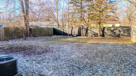 Exterior - 110 E Harrison Ave, Wabash, IN 46992 photo 3 of 3