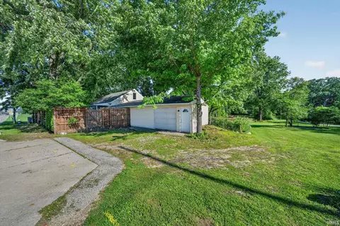 16974 Douglas Rd, Mishawaka, IN 46545