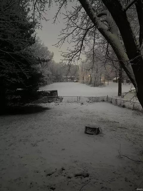 16974 Douglas Rd, Mishawaka, IN 46545