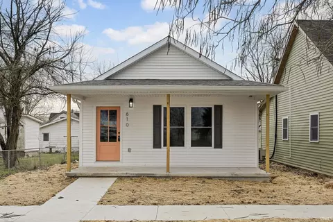 610 W Frank St, Mitchell, IN 47446 photo 1
