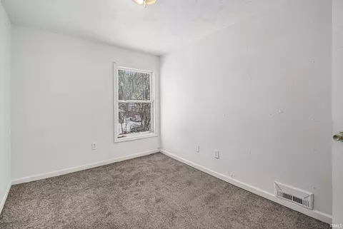 Bedroom - 314 E Fox St, South Bend, IN 46613 photo 1 of 5