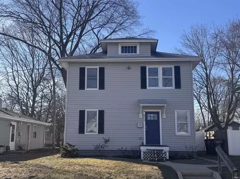 809 Turnock St, South Bend, IN 46617