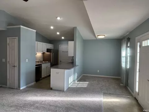 Living - 3849 S Cramer Cir, Bloomington, IN 47403 photo 1 of 4