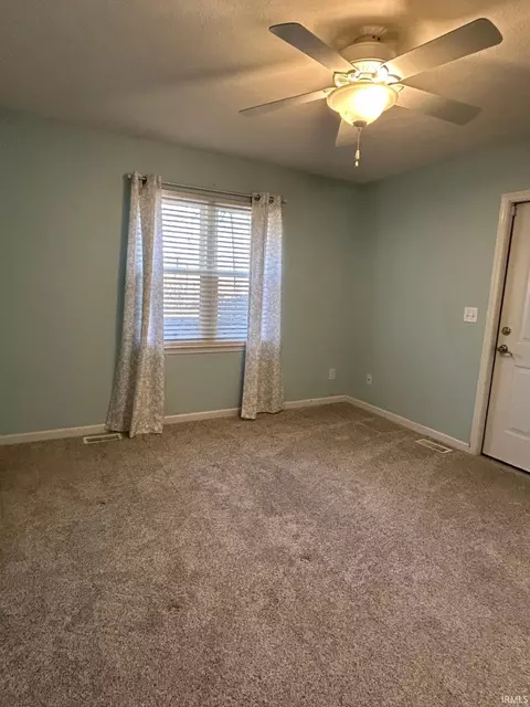 Bedroom - 3849 S Cramer Cir, Bloomington, IN 47403 photo 3 of 9