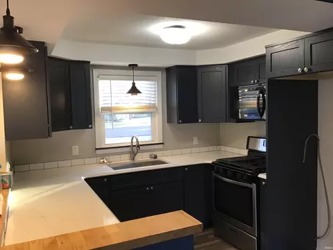 Kitchen - 474 E Decker Dr, Winamac, IN 46996 photo 3 of 3