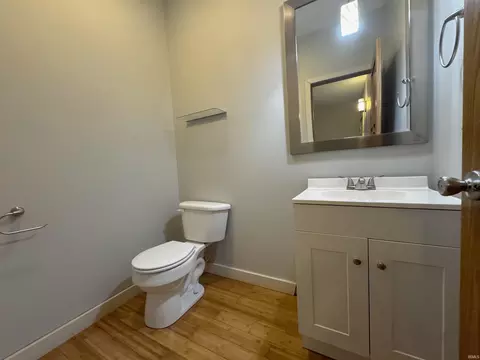 Bath - 804 W Dodds St, Bloomington, IN 47403 photo 1 of 4