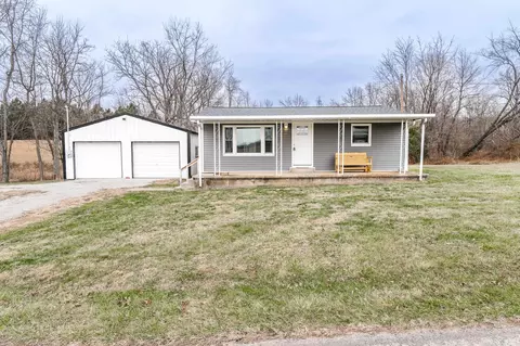 925 Harold Smith Rd, Bedford, IN 47421 photo 2