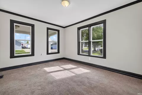 Living - 213 N 8th St, Mitchell, IN 47446 photo 2 of 5
