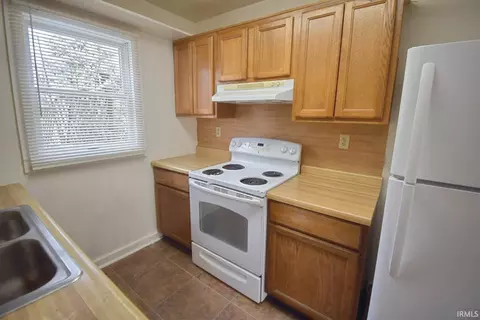 Kitchen - 503 E 8th St, Fowler, IN 47944 photo 1 of 2