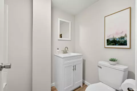 Bath - 492 W Maple St, Wabash, IN 46992 photo 2 of 2