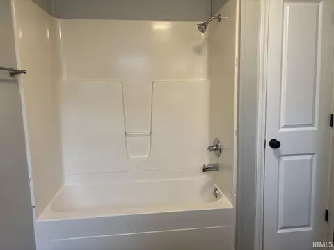 Bath - 6 E Pearl St, Washington, IN 47501 photo 5 of 6