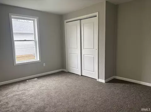 Bedroom - 6 E Pearl St, Washington, IN 47501 photo 2 of 4