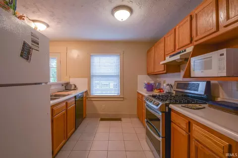 Kitchen - 106 S Clark St, Bloomington, IN 47408 photo 1 of 2