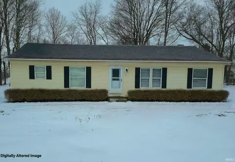 13609 South St, Bristol, IN 46507