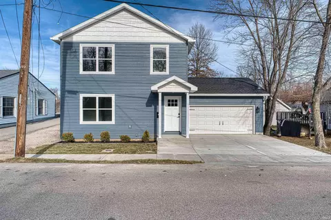 110 E Gray St, Newburgh, IN 47630