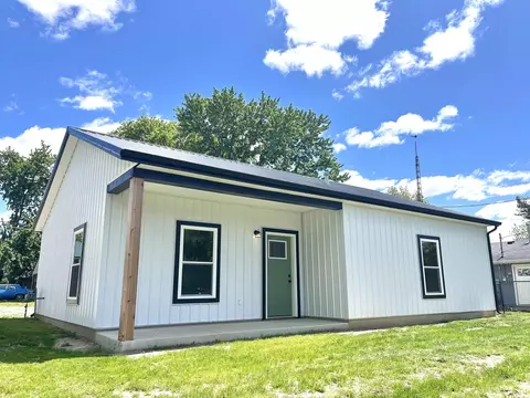 508 N Cherry St, Hartford City, IN 47348