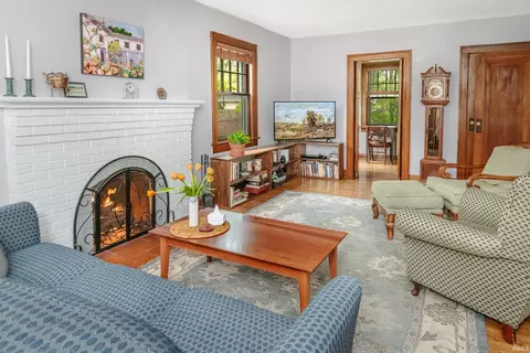 Living - 822 S Stull Ave, Bloomington, IN 47401 photo 1 of 2